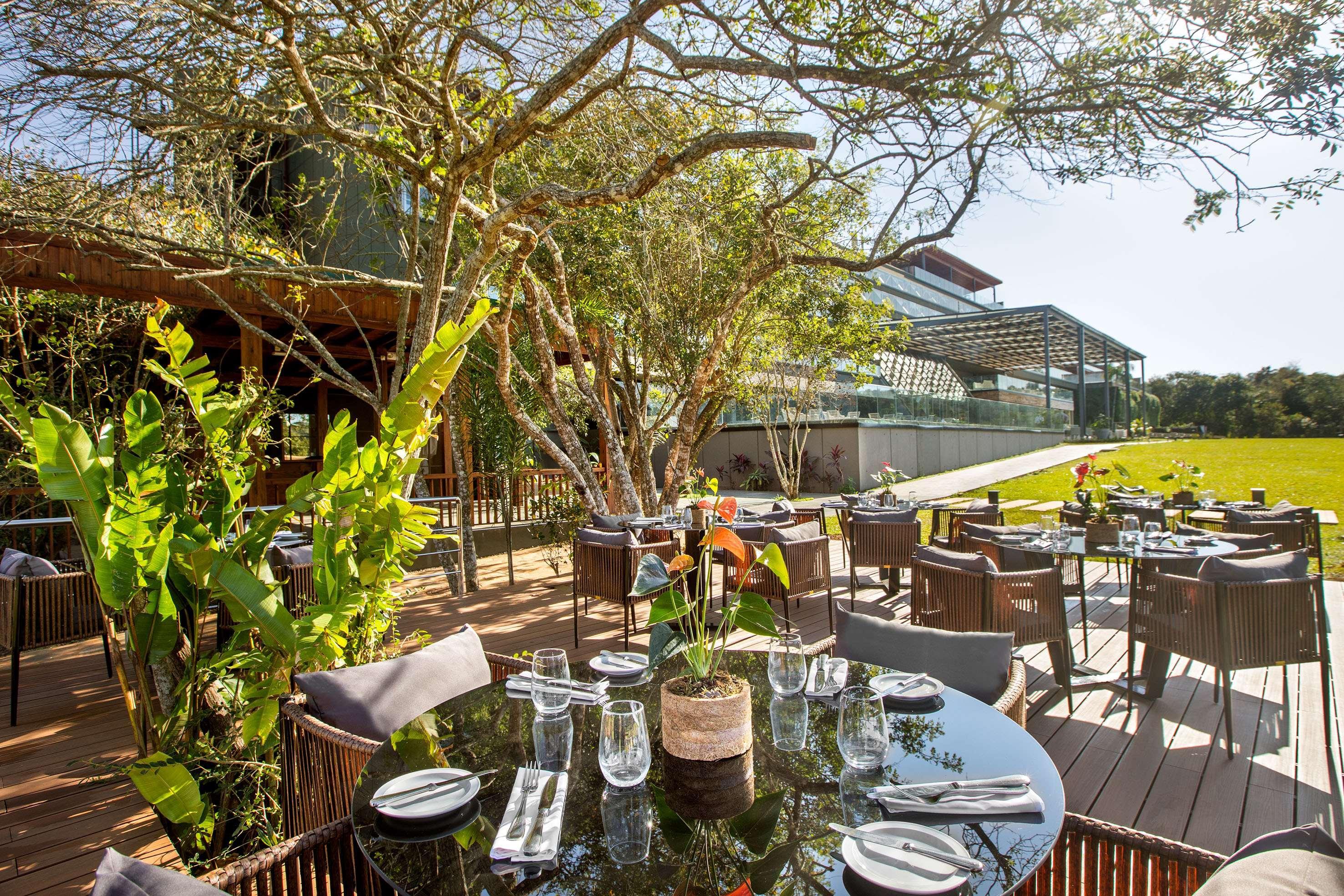 Gran Melia Iguazu Hotel ปูแอร์โตอีกวาซู ภายนอก รูปภาพ The Deck