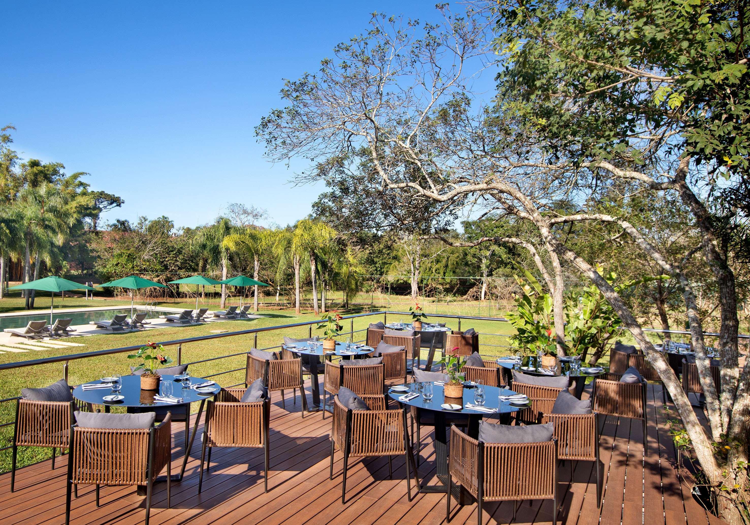 Gran Melia Iguazu Hotel ปูแอร์โตอีกวาซู ภายนอก รูปภาพ The Deck