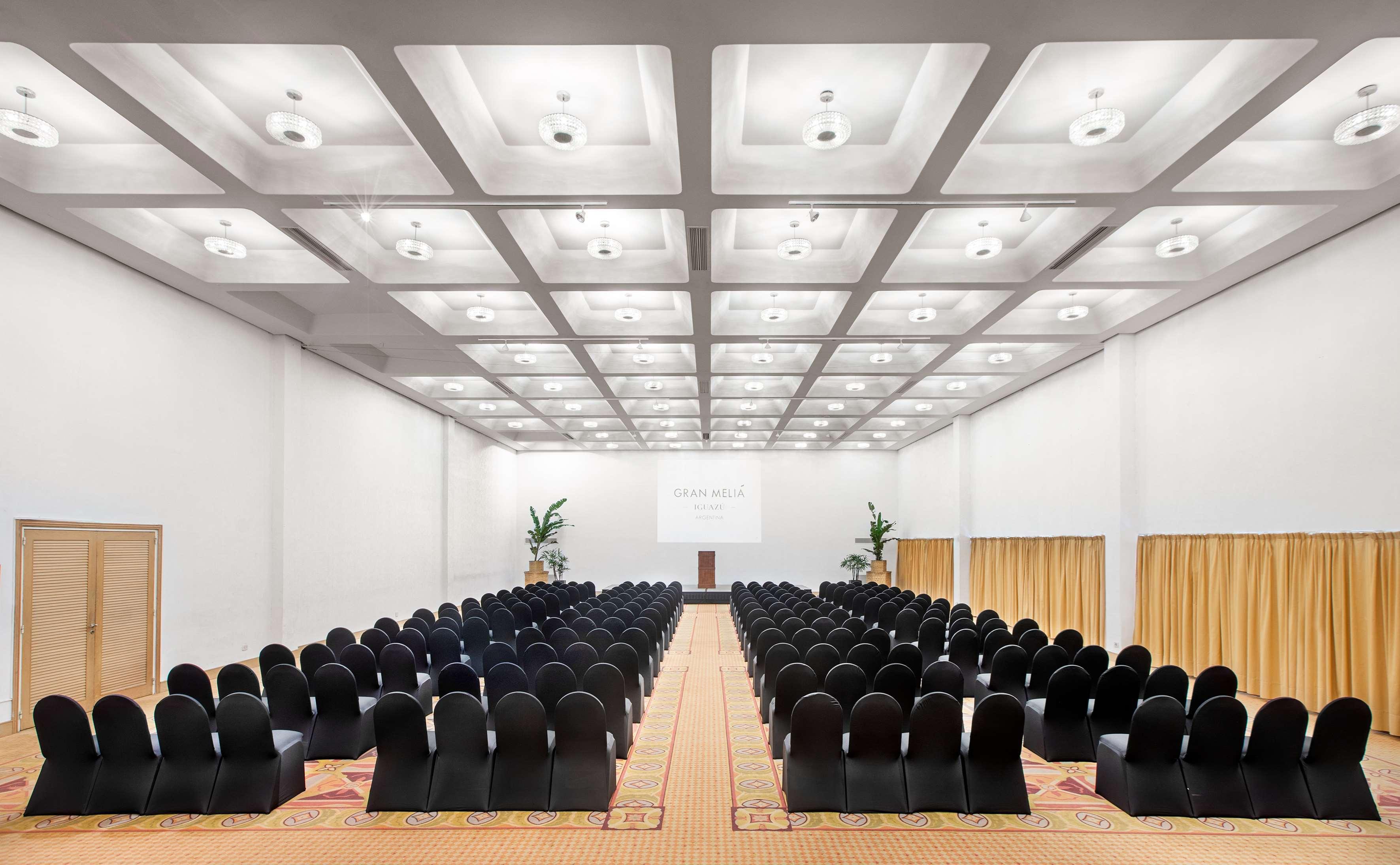 Gran Melia Iguazu Hotel ปูแอร์โตอีกวาซู ภายนอก รูปภาพ The main conference hall